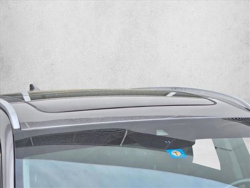 Used 2023 Acura MDX SH-AWD w/ Advance Package image 4