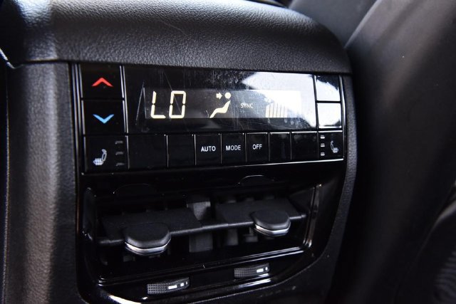 Used 2021 Jeep Grand Cherokee L Limited AWD/4WD image 26