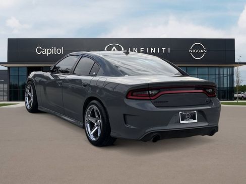 Used 2019 Dodge Charger Scat Pack w/ Dynamics Package image 7