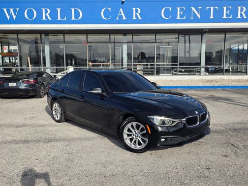 Used 2018 BMW 320i Sedan image 1