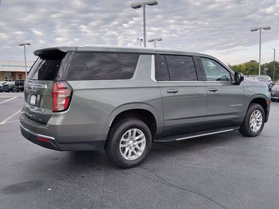 Used 2024 Chevrolet Suburban LT