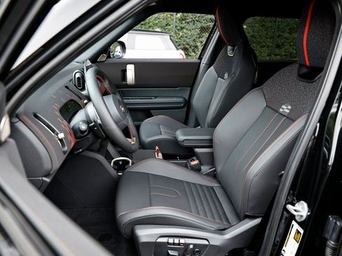 New 2026 MINI Cooper Countryman S w/ Comfort Package Max image 36