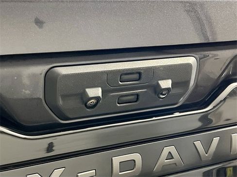 Used 2023 GMC Sierra 1500 AT4 w/ AT4 Premium Package image 29