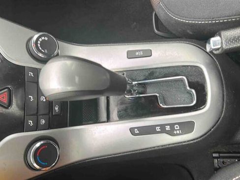 Used 2016 Chevrolet Cruze LT FWD image 15