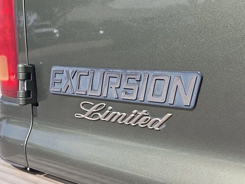 Used 2001 Ford Excursion Limited RWD image 35