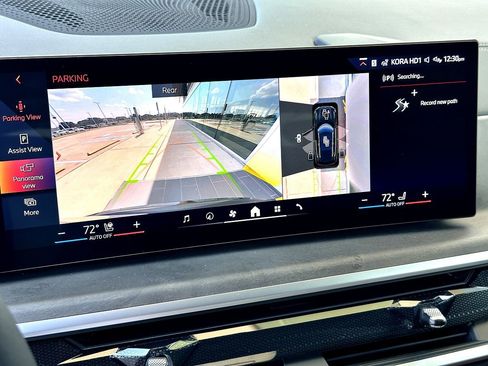 New 2026 BMW X5 xDrive40i w/ Climate Comfort Package image 13