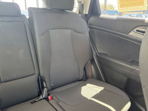 Used 2025 Kia Sportage LX FWD image 36