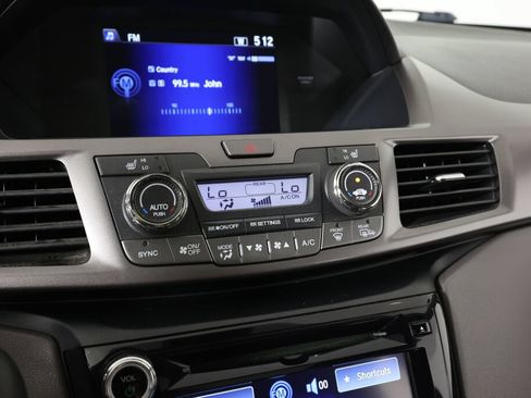 Used 2015 Honda Odyssey EX-L image 34