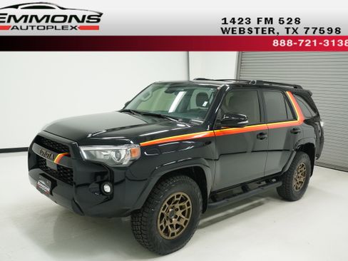 Used 2023 Toyota 4Runner 40th Anniversary SE AWD/4WD image 1