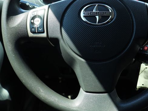 Used 2014 Scion xD image 50