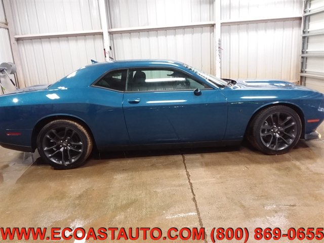Used 2020 Dodge Challenger R/T Scat Pack RWD image 4