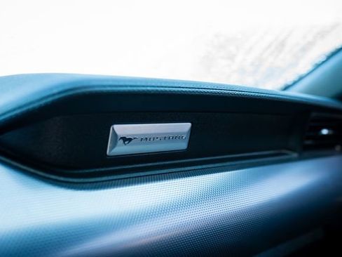 Used 2018 Ford Mustang EcoBoost w/ Equipment Group 101A image 30