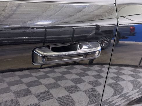 Used 2022 RAM 1500 Big Horn AWD/4WD image 15