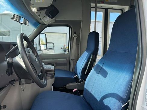Used 2014 Ford E-450 and Econoline 450 Super Duty w/ Shuttle Bus Prep Package RWD image 11