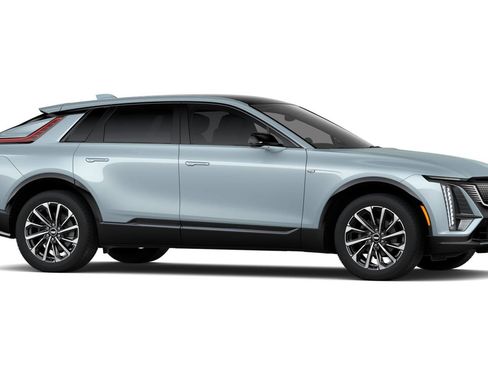 New 2026 Cadillac Lyriq Sport w/ LPO, Floor Liner Package AWD/4WD image 37
