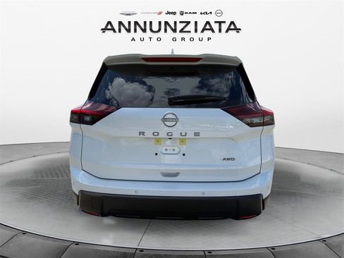 New 2026 Nissan Rogue SV w/ SV Premium Package image 4