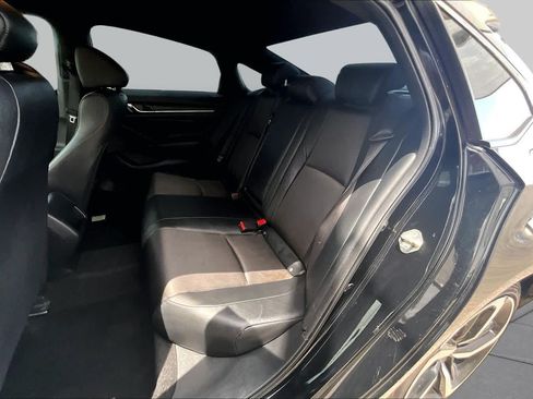Used 2019 Honda Accord Sport image 21