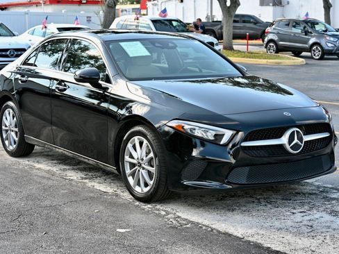 Used 2020 Mercedes-Benz A 220 4MATIC image 1