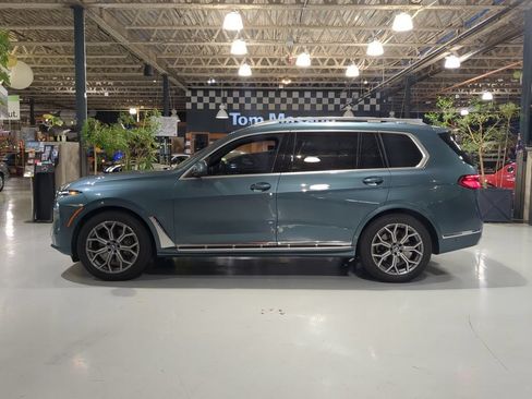 Used 2024 BMW X7 xDrive40i w/ Premium Package AWD/4WD image 11