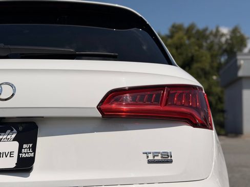 Used 2018 Audi Q5 Prestige AWD/4WD image 10