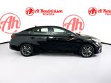 Used 2023 Kia Forte LXS w/ LXS Technology Package image 2