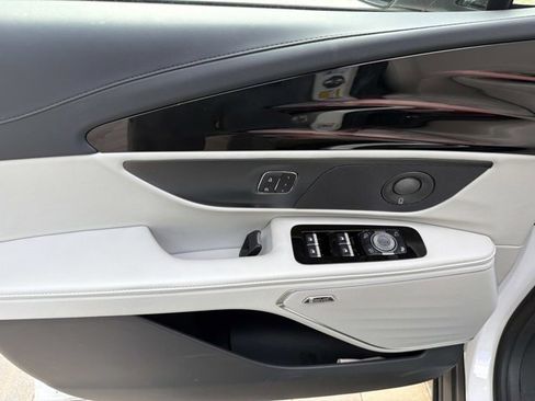 New 2026 Lincoln Nautilus Premier w/ Equipment Group 102A image 8