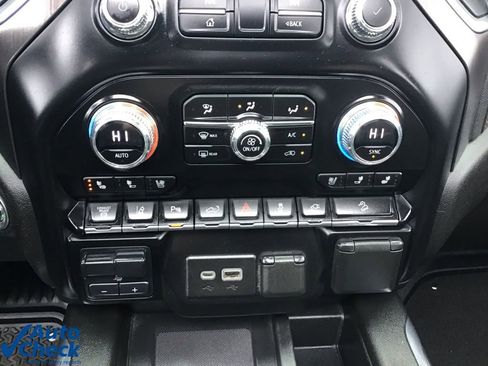 Used 2023 GMC Sierra 2500 AT4 w/ AT4 Premium Plus Package AWD/4WD image 31