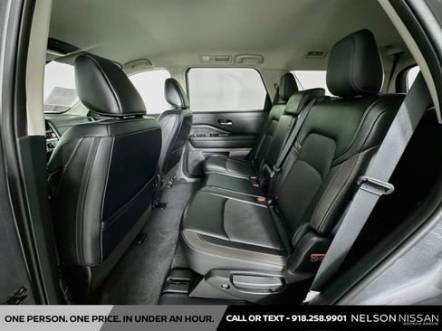 Certified 2026 Nissan Pathfinder SL FWD image 23