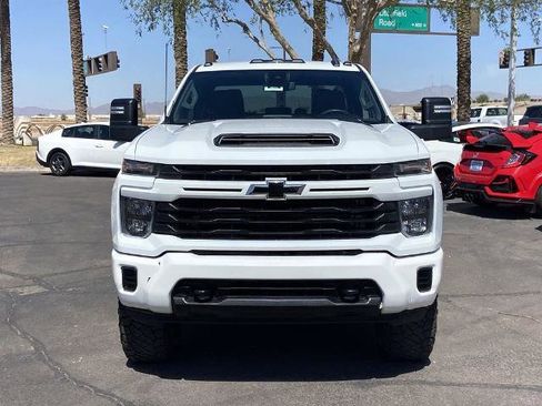 Used 2024 Chevrolet Silverado 2500 Custom w/ Custom Value Package AWD/4WD image 3