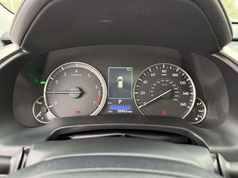 Used 2021 Lexus RX 350L Premium w/ Premium Package image 30