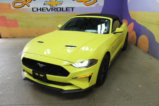 Used 2021 Ford Mustang GT Premium w/ GT Performance Package RWD image 4
