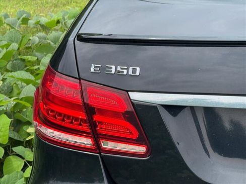 Used 2016 Mercedes-Benz E 350 4MATIC Sedan image 20
