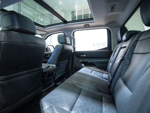 Used 2024 Toyota Tundra Limited AWD/4WD image 38