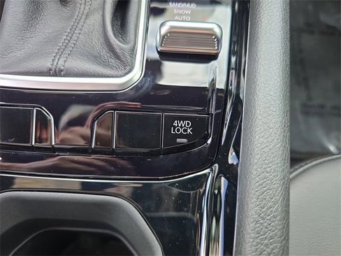 New 2026 Jeep Compass Latitude image 20