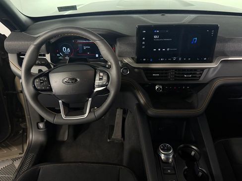 Used 2026 Ford Explorer Tremor w/ Tremor Ultimate Package AWD/4WD image 15