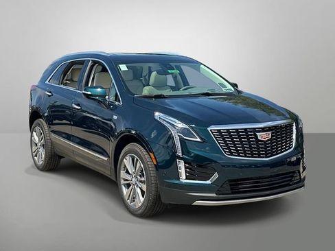 New 2026 Cadillac XT5 Premium Luxury w/ LPO, Floor Liner Package AWD/4WD image 13