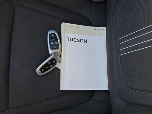 Used 2023 Hyundai Tucson SEL AWD/4WD image 11