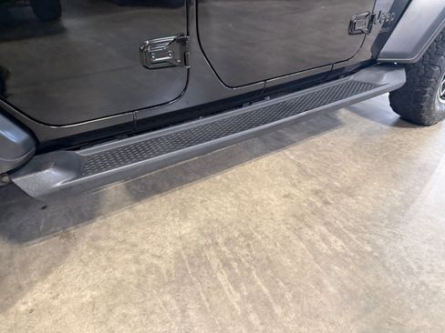 Used 2022 Jeep Wrangler Unlimited Sport w/ Cold Weather Group AWD/4WD image 9