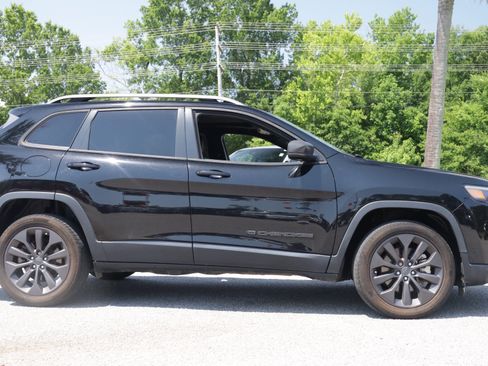 Used 2021 Jeep Cherokee Latitude Lux 80th Anniv w/ Quick Order Package 26U 80TH FWD image 6