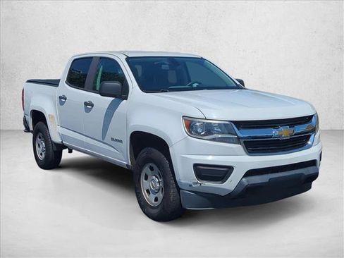 Used 2017 Chevrolet Colorado W/T RWD image 3
