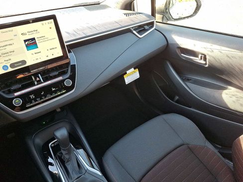 New 2026 Toyota Corolla SE FWD image 11