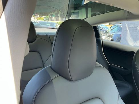 Used 2018 Tesla Model 3 Long Range image 68