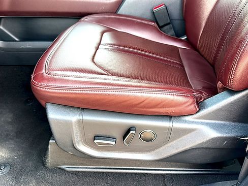 Used 2023 Ford Expedition Limited image 15