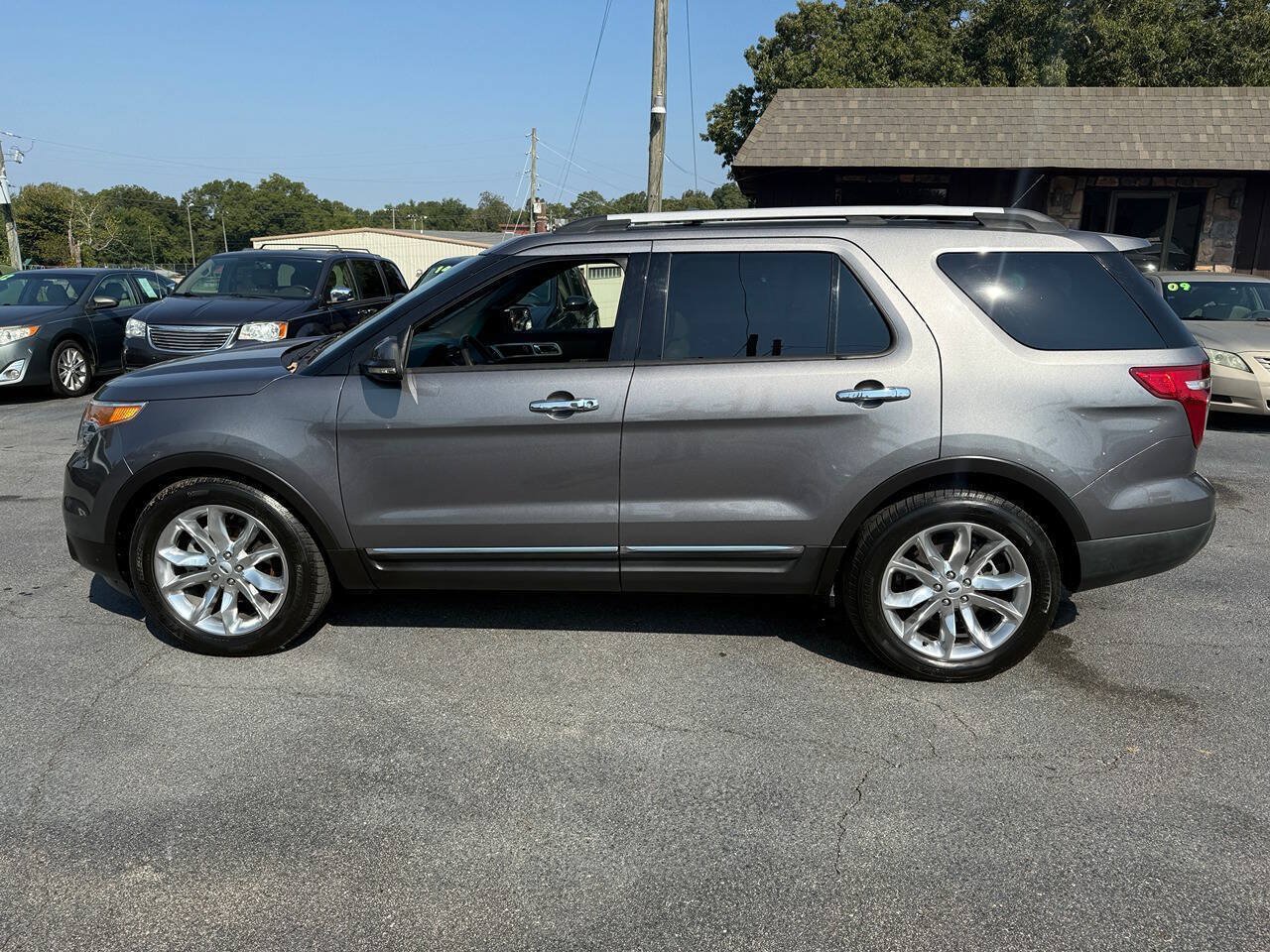 Used 2013 Ford Explorer Limited FWD image 7