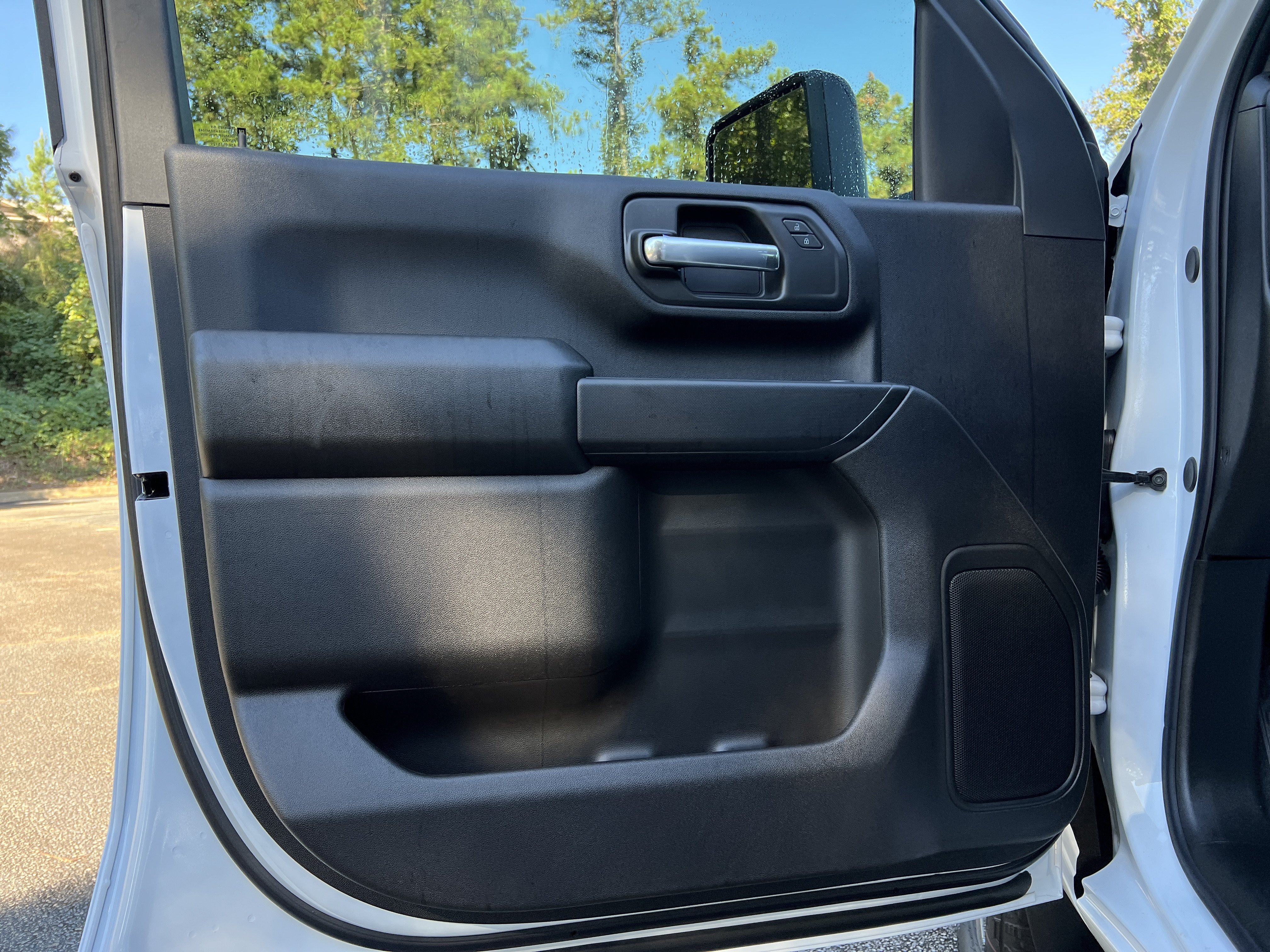 New 2026 Chevrolet Silverado 2500 Custom w/ Custom Value Package AWD/4WD image 15