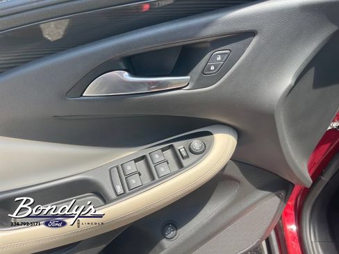 Used 2019 Buick Envision Preferred FWD image 8