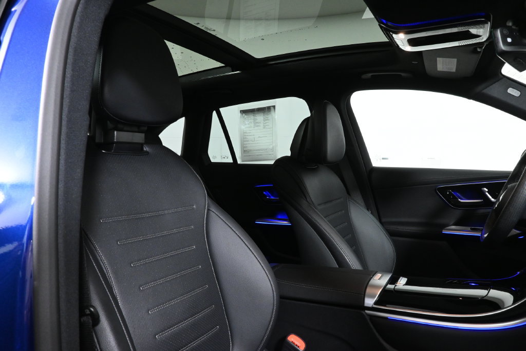 Certified 2026 Mercedes-Benz GLC 300 4MATIC image 31