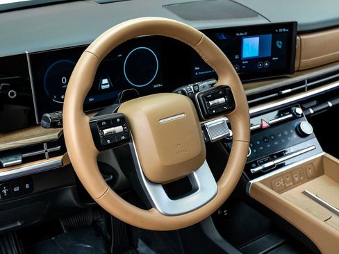 Used 2024 Hyundai Santa Fe Limited image 19