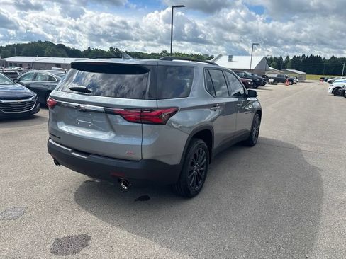 Used 2023 Chevrolet Traverse RS AWD/4WD image 3