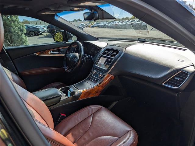 Used 2016 Lincoln MKX Reserve w/ Climate Package FWD image 14